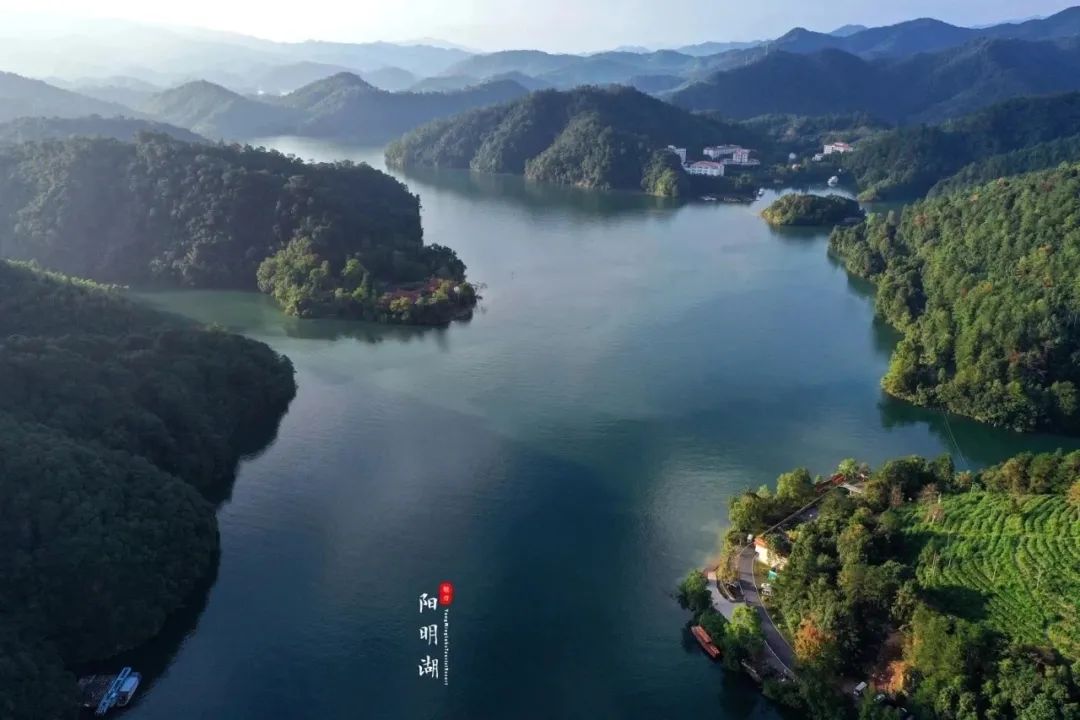 赣州阳明湖景区