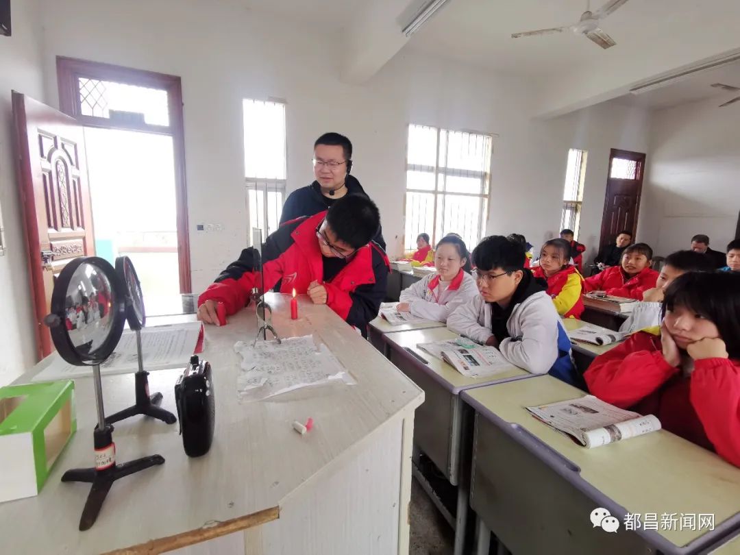 我县名校 弱校结对帮扶活动走进北山八一中学_鄱湖都昌