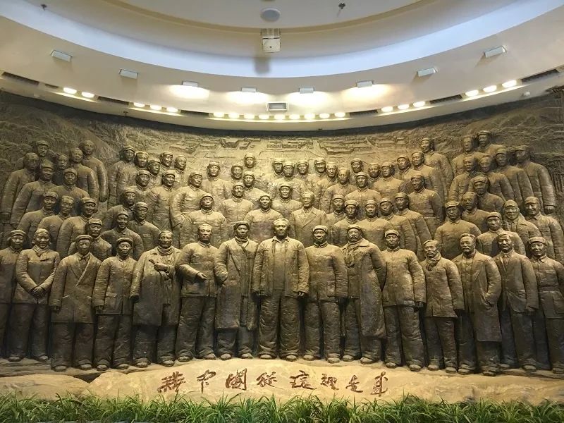 1992年开始,西柏坡纪念馆陆续修建了西柏坡石刻园(2011年扩建改名为