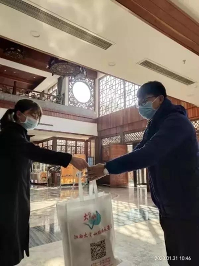 1 (3)