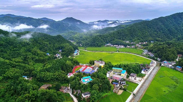 廣寒寨鄉官溪村