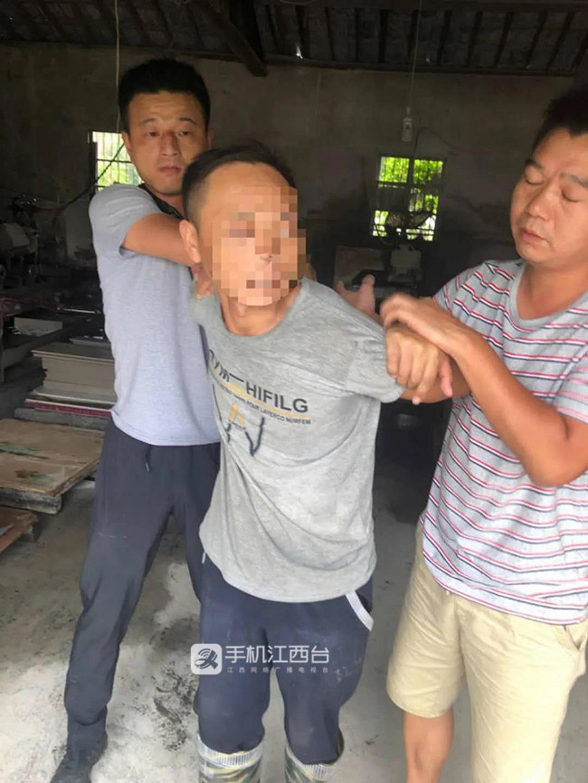 江西乐平刑警抓获嫌犯1
