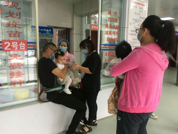 (儿童正在接种其他疫苗)