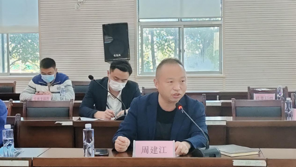 "11月18日,九江市柴桑区住房和城乡建设局营商环境分管领导周建江带队