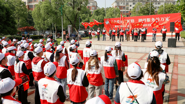 北门街道在职党员进社区_3