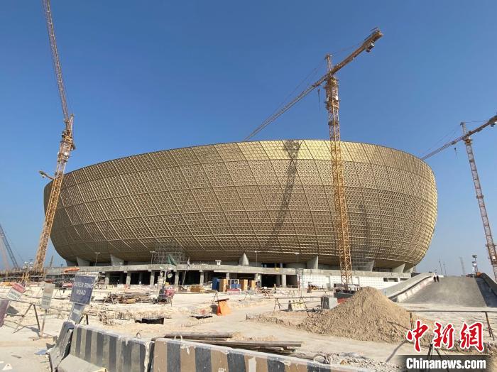 建设中的卢塞尔体育场。　北京建院供图