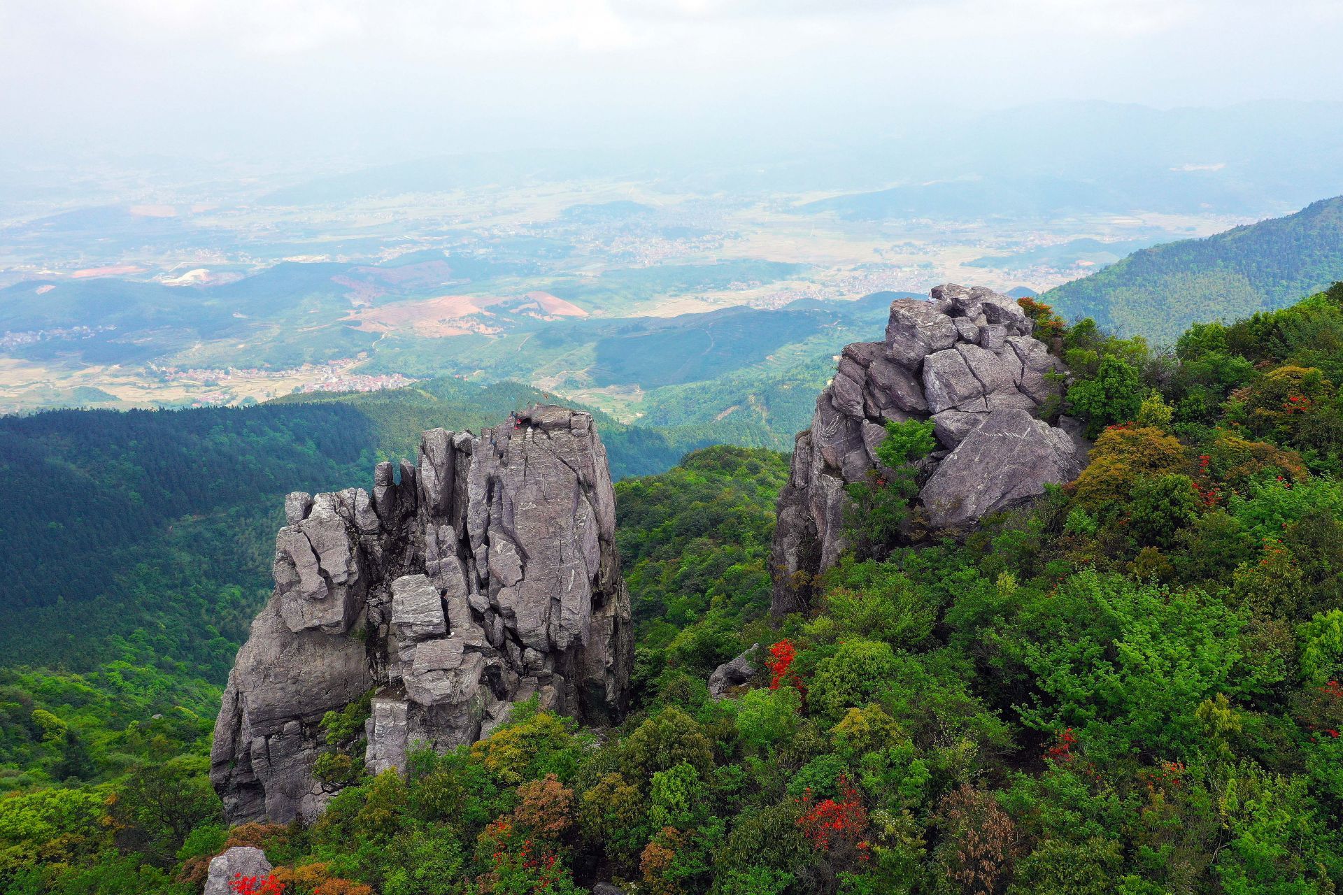 莲花石门山风景图图片