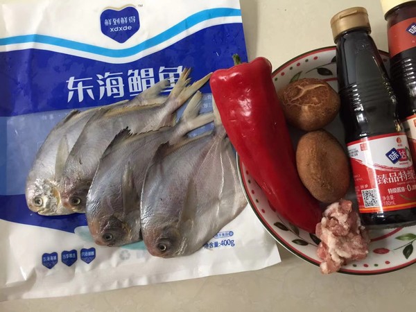 干烧鲳鱼的步骤 干烧鲳鱼的步骤