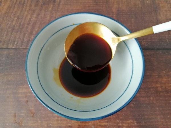 鸡腿焖饭的步骤 鸡腿焖饭的步骤