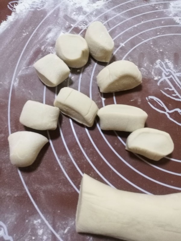 香肠香菇烧麦的步骤 香肠香菇烧麦的步骤