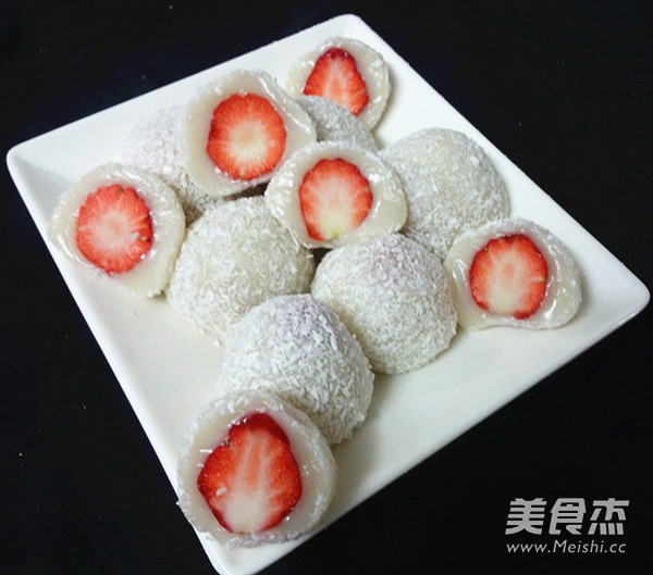 草莓大福成品圖