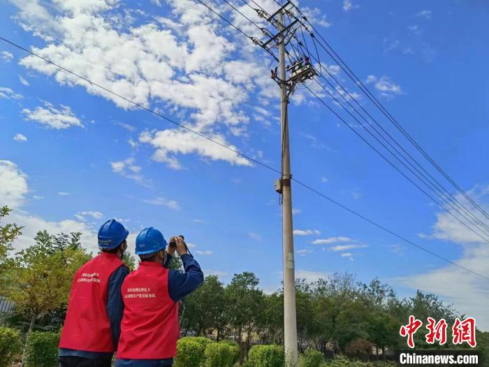 巡检线路。　傅建萍 摄