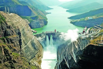 【大美中国】白鹤滩水电站10号机组投产发电