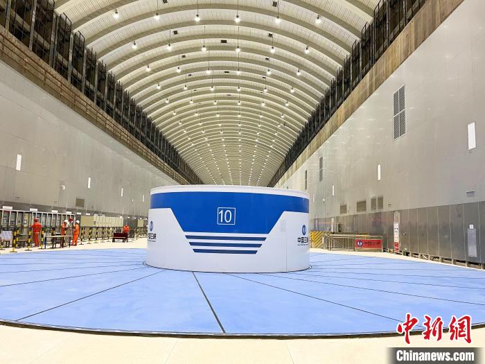 10号机组。 葛洲坝机电公司供图 10号机组。 葛洲坝机电公司供图