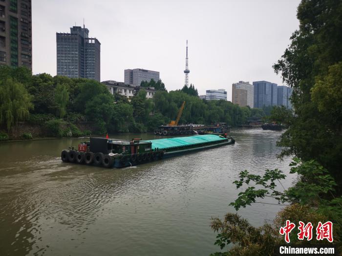 相关河段已恢复通航。　杭州市交通运输局供图