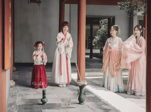 广陵王汉服穿搭,广陵王代号鸢