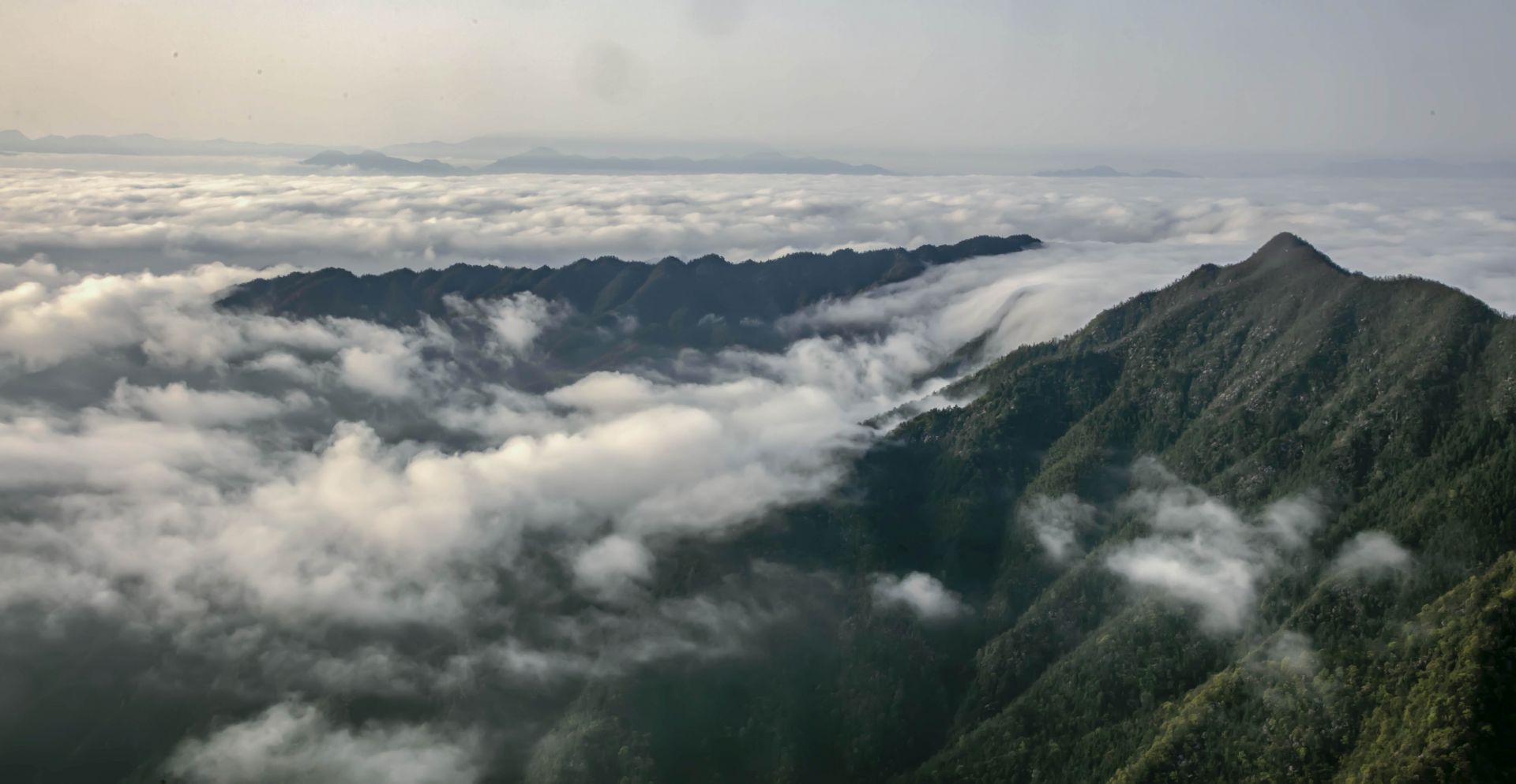 江西武寧:太平山雨後雲海_山水武寧