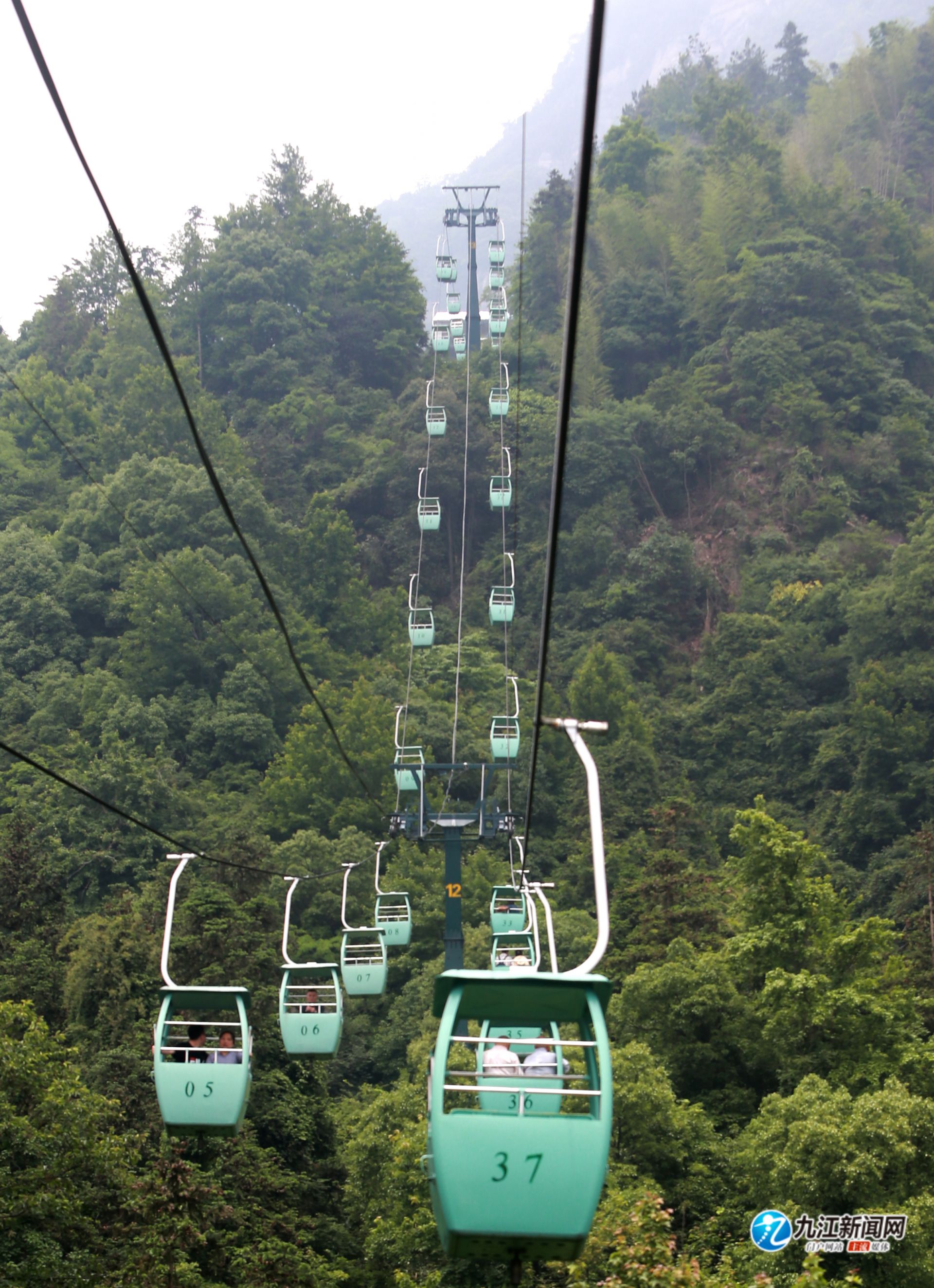 庐山秀峰风景区索道图片