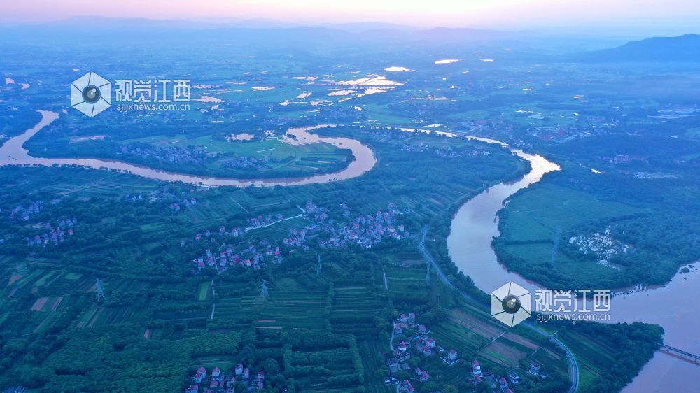 江西泰和：生态水系泽润田园