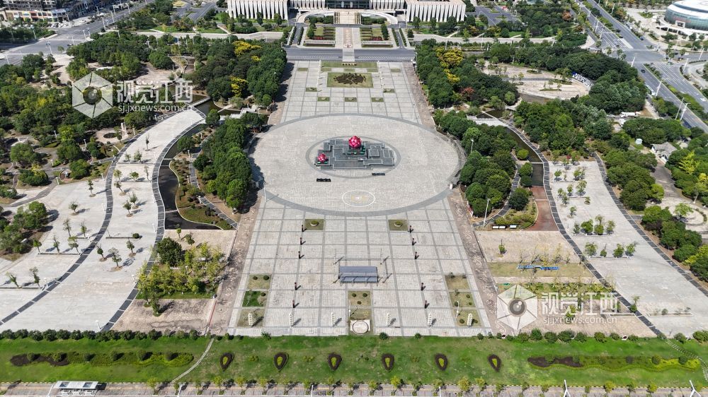 江西泰和：市民广场风貌