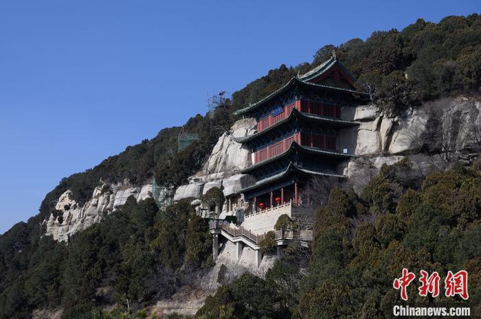 太原天龙山石窟漫山阁。韦亮 摄