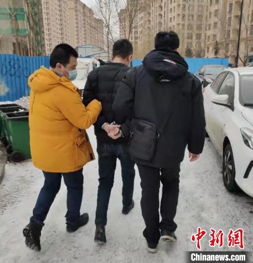 抓捕现场。铜山警方供图