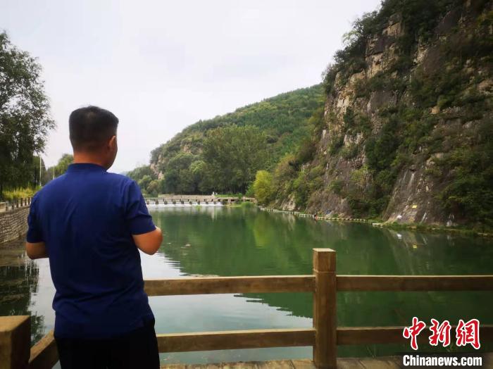 资料图：济南南部山区一处景点。　沙见龙　摄