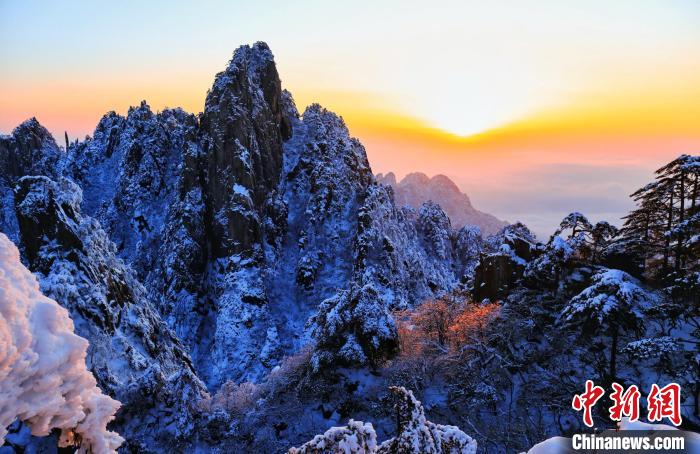 黄山冬雪风光 段雪峰 摄