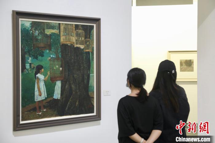 市民观看展览 广东美术馆 供图