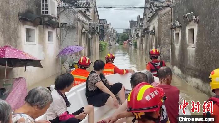 救援现场 广东省消防救援总队 供图