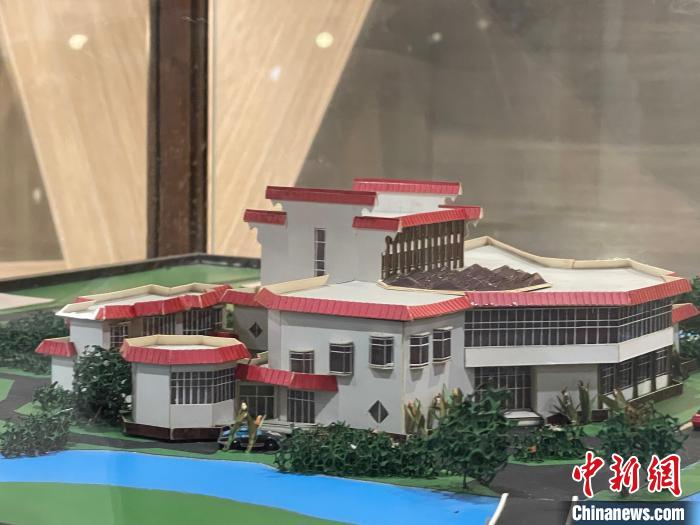 金庸图书馆模型 童笑雨 摄 金庸图书馆模型 童笑雨 摄