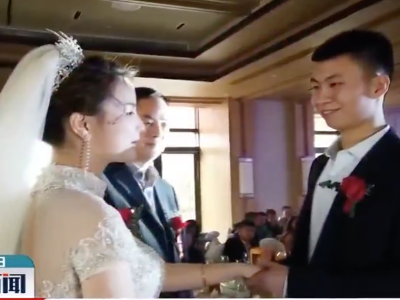 坚守：推迟婚假的消防员