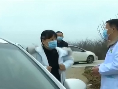【党旗飘扬在一线】彭泽县：党员干部随叫随到 带领群众共同战“疫”
