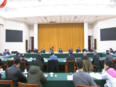 刘奇在新闻媒体座谈会上强调 让革命老区正能量更加强劲 让红土圣地主旋律更加高昂