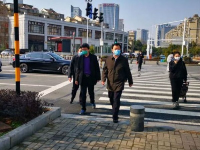 进市场、看公交、乘地铁、访药店、到小区，刘奇书记在南昌暗访