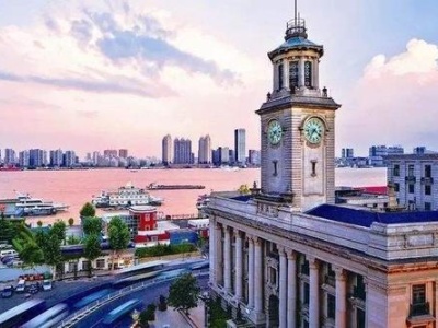 这座城市，哪会轻易暂停