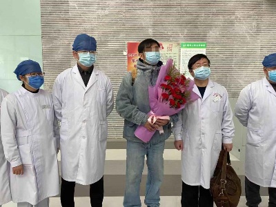 好消息！南昌市第九医院首例新型冠状病毒感染的肺炎患者治愈出院