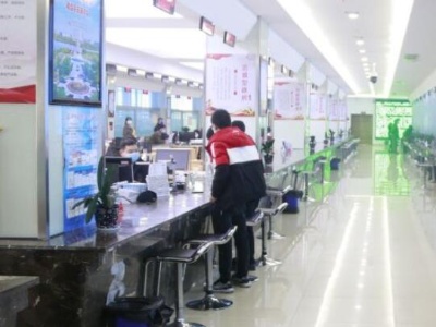 萍乡安源区出“真招” 用“实策” 为企业复工复产保驾护航