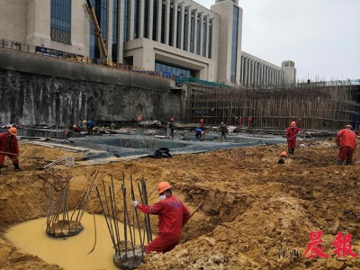 南昌火车站东广场预计10月竣工