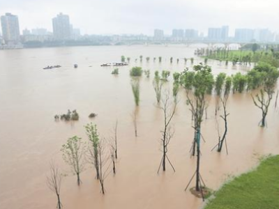 江西省防汛抗旱指挥部：全面进入临战状态应对强降雨