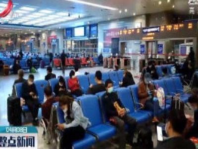 武昌站开启离汉通道