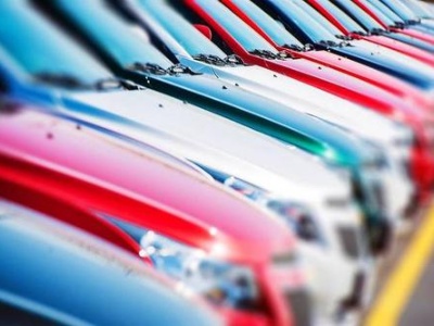 四部门发布新政 新能源汽车售价超30万不补贴