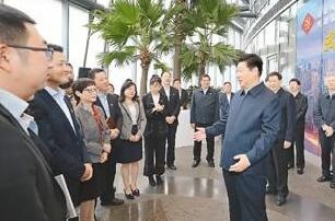 习近平总书记关切事｜做好疫情加试题，决战脱贫再加力