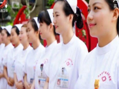 致敬医护 共抗疫情