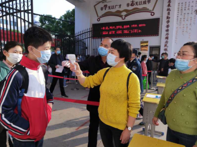 江西南昌县：多部门联动，因校施策迎开学