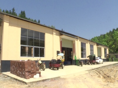 余江区助力扶贫车间复工复产 促贫困户增收