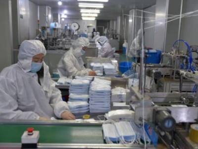 进贤县1700万只口罩通过中欧班列出口法国
