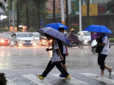 南方多省迎今年来最强降雨过程 多地部署防汛备汛