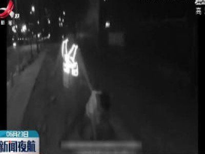 赣州：酒驾遇检查 他扔下一双儿女“跑了”