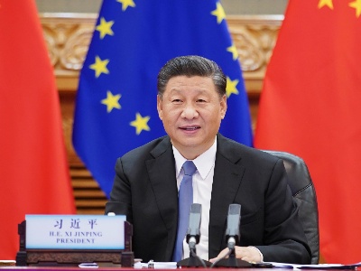 习近平会见欧洲理事会主席米歇尔和欧盟委员会主席冯德莱恩